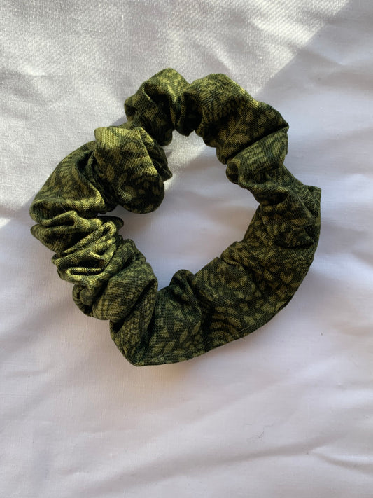 Green Fern Mini Scrunchie